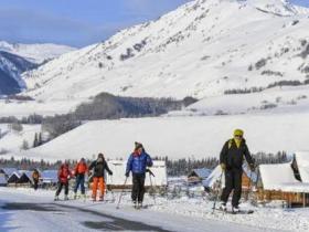 從“三億人上冰雪”到“三億人參與冰雪”冰雪運(yùn)動(dòng)發(fā)展的過程