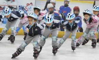 兩年內(nèi)北京石景山各校都有冰雪“專業(yè)隊”