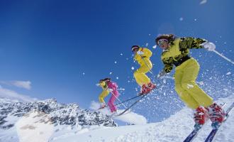 河北省冰雪運動社會體育指導員達6300名