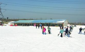 山東泰安徂徠山滑雪場(chǎng)