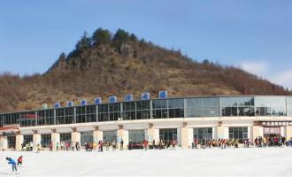 湖北神農(nóng)架國際滑雪場