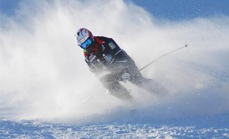 為冰雪運動增輝 為北京冬奧添彩