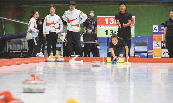 第三屆冰雪運動會陸地冰壺預(yù)選賽