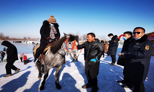 美蘭湖冰雪文化旅游節(jié)活動(dòng)