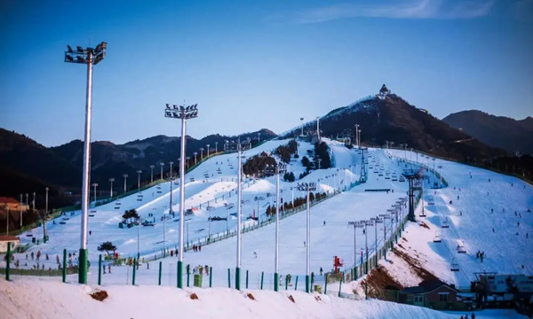 北京南山滑雪場(chǎng)