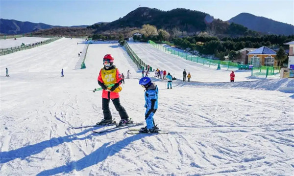 滑雪場(chǎng)建設(shè)的成本是多少