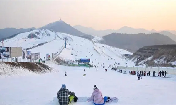 室外滑雪場(chǎng)建設(shè)