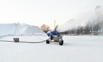 一般的滑雪場(chǎng)造雪機(jī)造多厚的雪能營(yíng)業(yè)